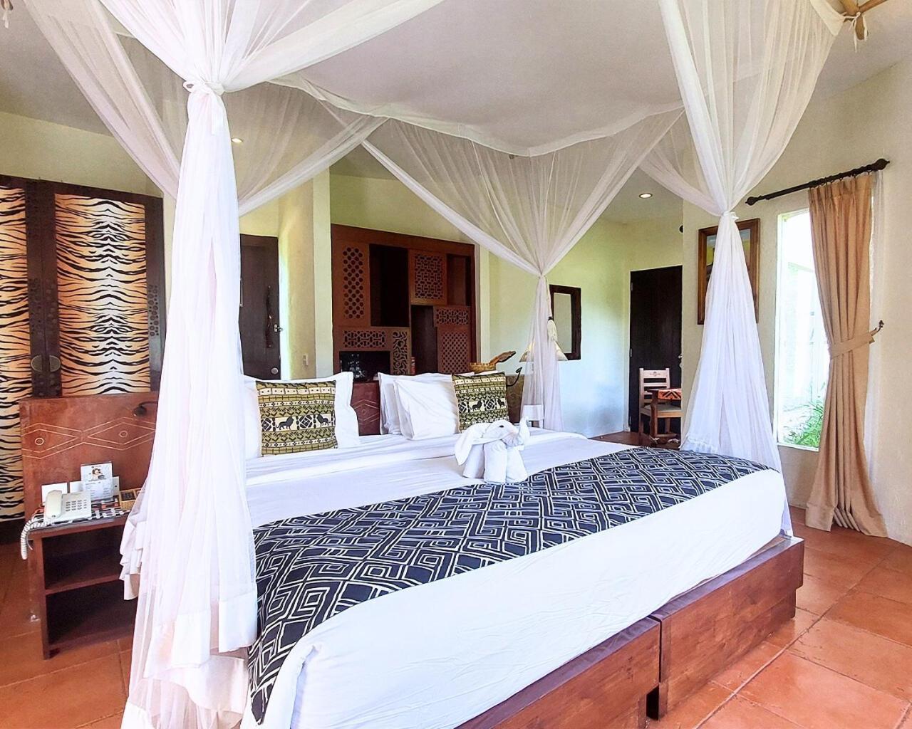 Mara River Safari Lodge Bali Keramas Exterior photo